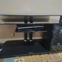 میز تلویزیون در حد نو