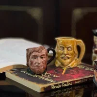 اجناس آنتیک و وارداتی