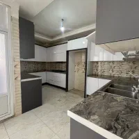 آپارتمان ۱۰۰متری نوساز با پارکینگ