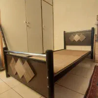 تخت خواب یک نفره