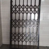 درب آگاردئونی و درب چوبی