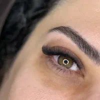 اکستنشن مژه و لیفت
