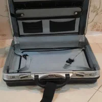 کیف ابزار مدل سامسونتی بهمراه یکدست لباس کار
