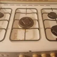 یک عدد فر گاز