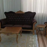 مبل و همراه با جلو مبلی