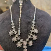 النگو و گردنی پلاک|جواهرات|شیراز, ملاصدرا|دیوار