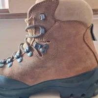 کفش کوهنوردی زامبرلان