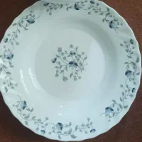 بشقاب خورشت خوری