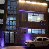 250-متری-دربستی
