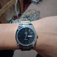 ساعت مچی برند امگا