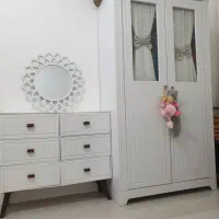 تخت نوزاد کمد و شش کشویی