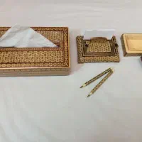 تعدادی صنایع دستی و لوازم روی میز کار اداری|صنایع دستی و سایر لوازم تزئینی|تهران, شیخ هادی|دیوار