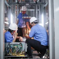 تعمیر و نصب آسانسور و بالابر و...