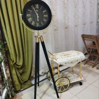 ساعت ایستاده کلاسیک