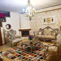 خوابگاه دخترانه روبروی پارک ملت