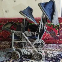 کالسکه دوقلو