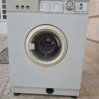 ماشین لباس شویی