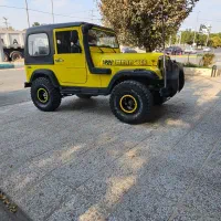 جیپ‌صحرا‌موتوربزرگ