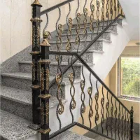 نقاش ساختمان و عایق بندی نیاز داشتی تماس بگیر|خدمات پیشه و مهارت|رامسر, |دیوار