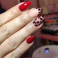 خدمات تخصصی کاشت ناخن فاز ۱۱