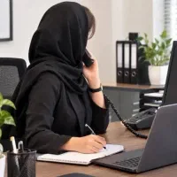 منشی و دستیار خانم