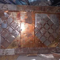 تلوزیون رنگی عتیقه ۱۴اینچ وصندوق چوبی عتیقه|تلویزیون و پروژکتور|اصفهان, خلیل آباد|دیوار