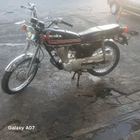 موتور سیکلت لیفان