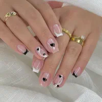 آموزش کاشت ناخن