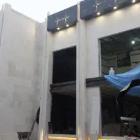 استخدام یک نگهبان جوان