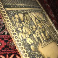تابلو قدیمی برجسته