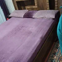 تخت دو نفره