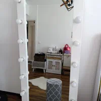 آینه قدی چراغدار