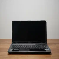 لپ‌ تاپFujitsu LIFEBOOK AH531