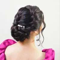 مدل شنیون رایگان|خدمات آرایشگری و زیبایی|تهران, طیب|دیوار