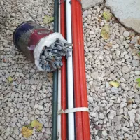 چادر مسافرتی درحد نو و۱۲عدد میله چادر