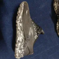 کفش سایز ۳۸