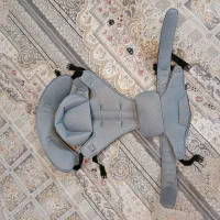 آغوشی نوزاد