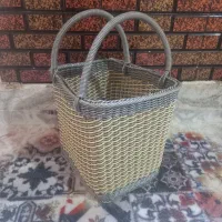 سبد دست بافت پلاستیکی