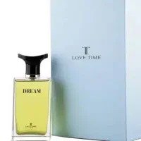 ادکلن و لوازم آرایشی