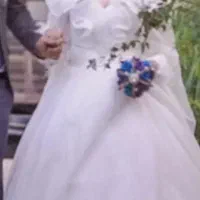 لباس عروس فوقالعاده براق وخاص(توضیحات مهم)|لباس|تهران, عبدلآباد|دیوار