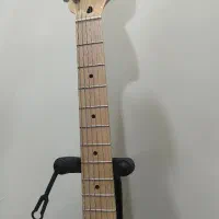 fender squier Affinity Stratocaster
