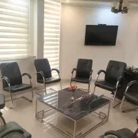 اجاره اتاق اشتراکی تجهیز شده در یک مرکز مشاوره|اجارهٔ دفتر کار، اتاق اداری، مطب|مشهد, سناباد|دیوار