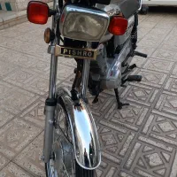 موتور سیکلت پیشرو ۱۲۵ درحدصفر