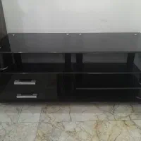 میزتلوزیون سفیدطلایی بسیارزیبا|میز تلویزیون|قم, شاد قلی|دیوار