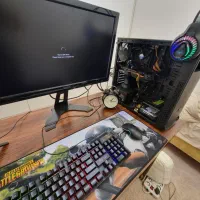 کیس ومانیتور