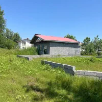 زمین-داخل-طرح-مستطیل-و-خوش-نقشه-قابل-ساخت-و-محصور