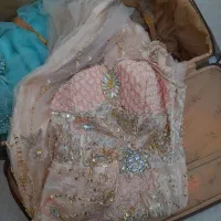 تعداد زیادی لباس حراج|لباس|فردیس, منظریه|دیوار