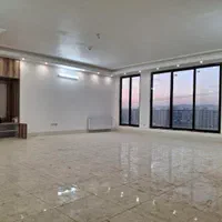 عمارت ۴خواب کلیدنخورده دونبش برخیابان لوکس