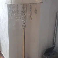 آباژور و سطل آشغال و جادستمال کاغذی