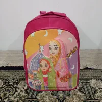 کیف مدرسه|کیف، کفش، کمربند|بم, |دیوار